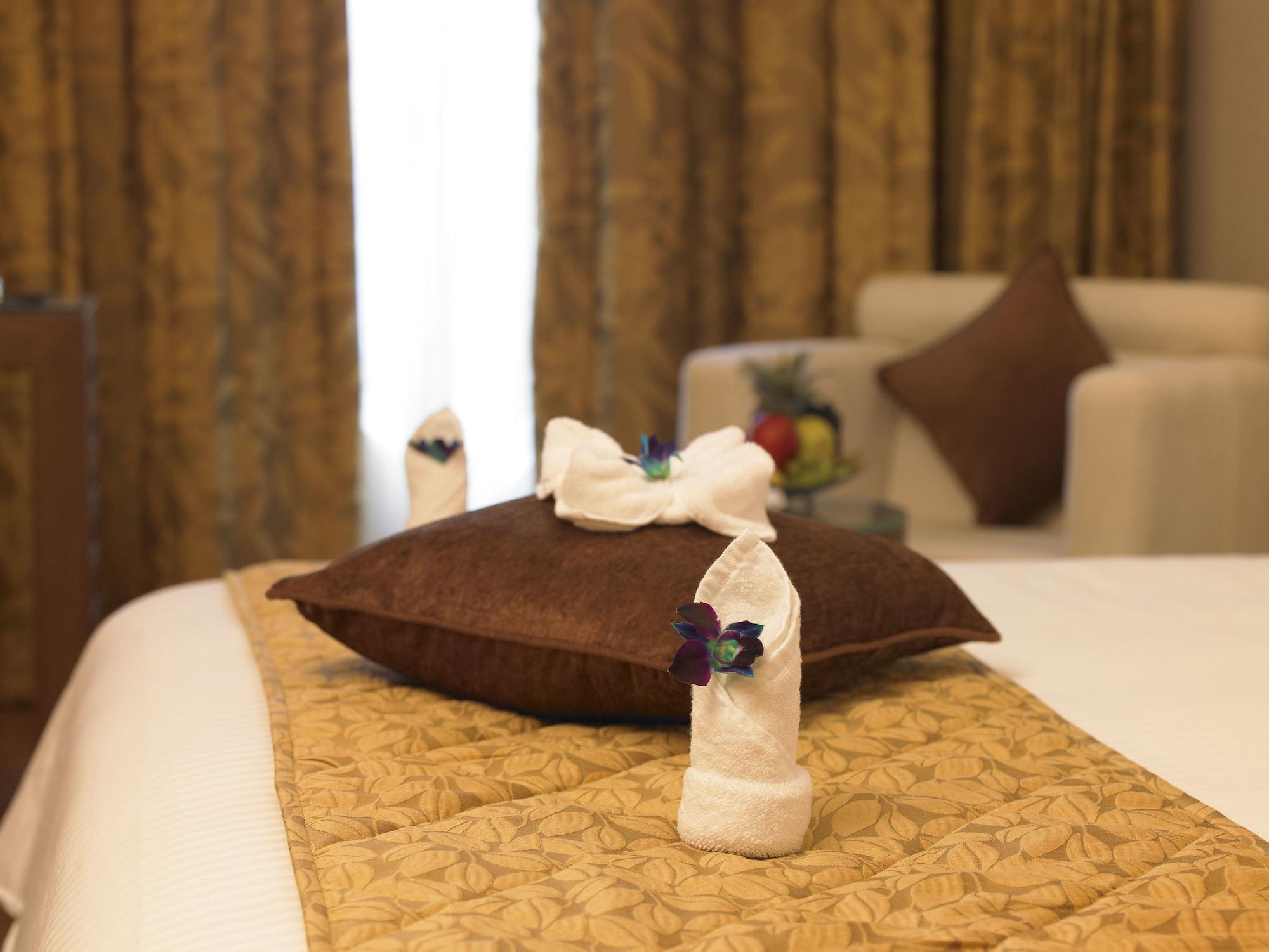 Blu Petal - A Business Hotel Bengaluru Zewnętrze zdjęcie
