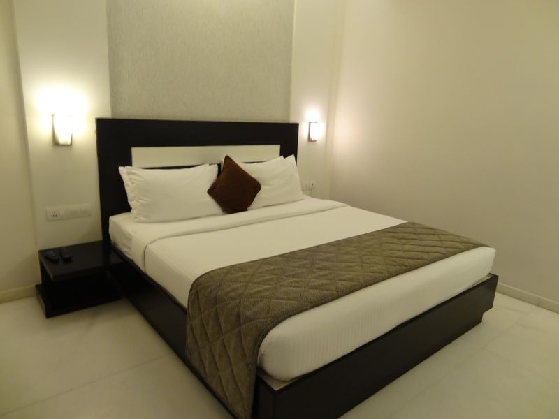 Blu Petal - A Business Hotel Bengaluru Zewnętrze zdjęcie
