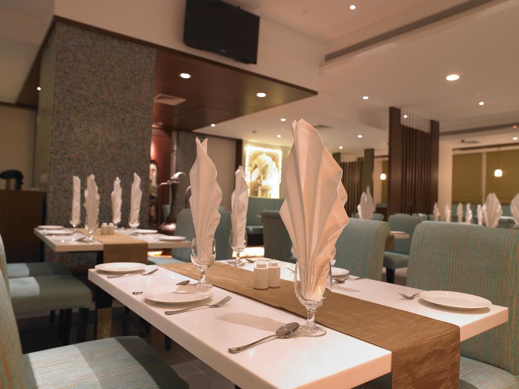 Blu Petal - A Business Hotel Bengaluru Zewnętrze zdjęcie