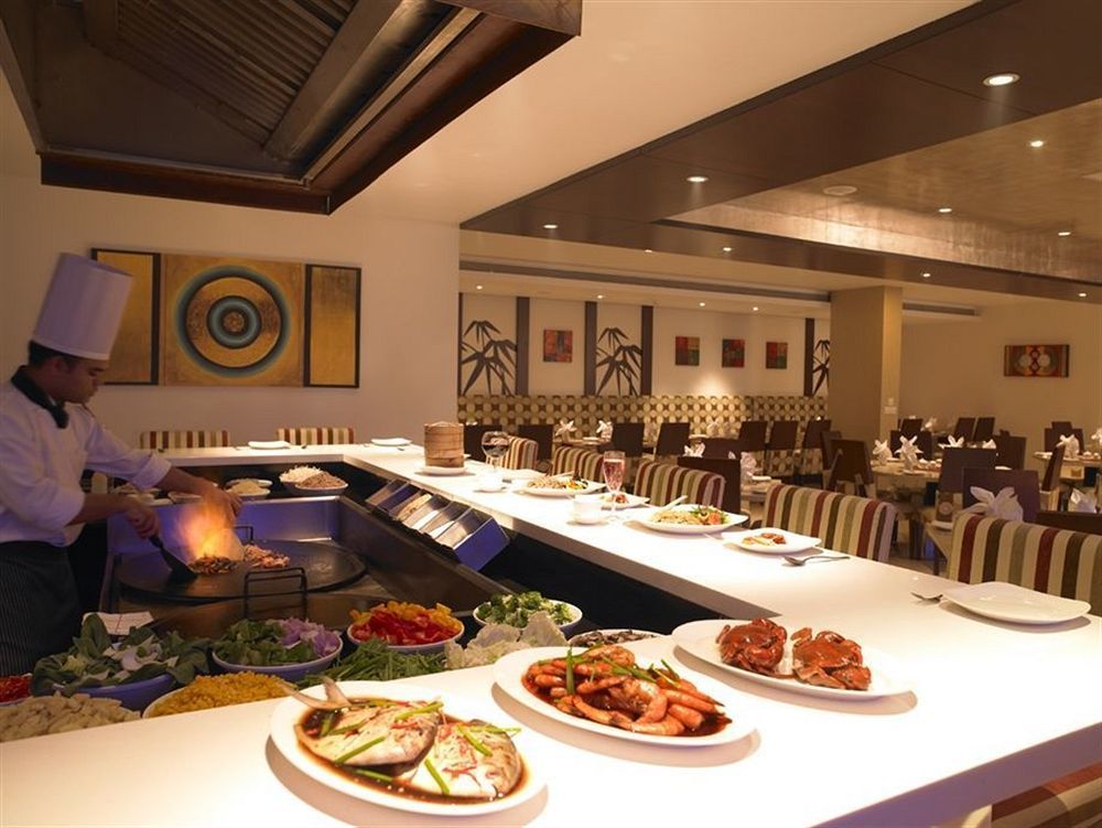 Blu Petal - A Business Hotel Bengaluru Zewnętrze zdjęcie